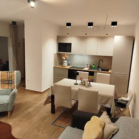 Jordanapartment Πόρετς